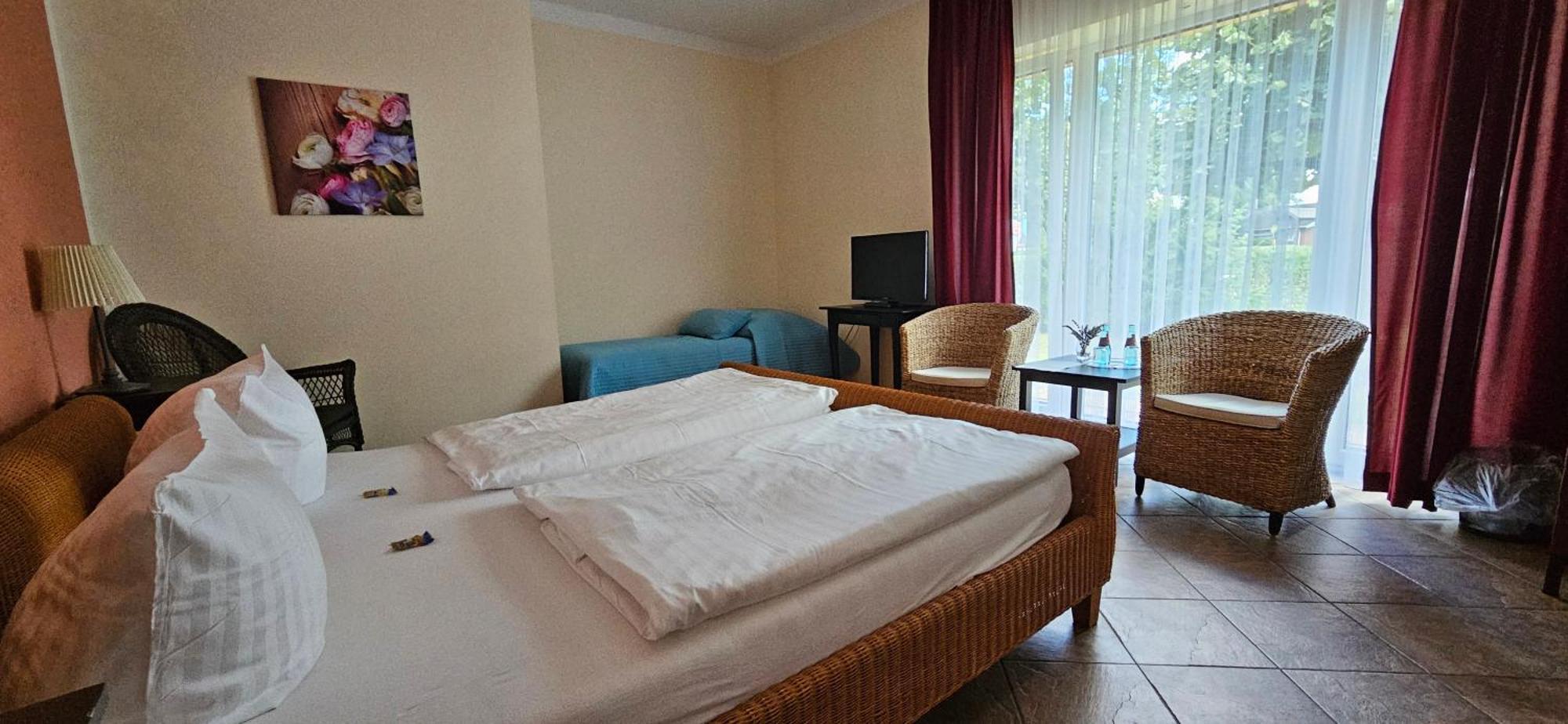 Cellino Hotel Prieros Екстер'єр фото